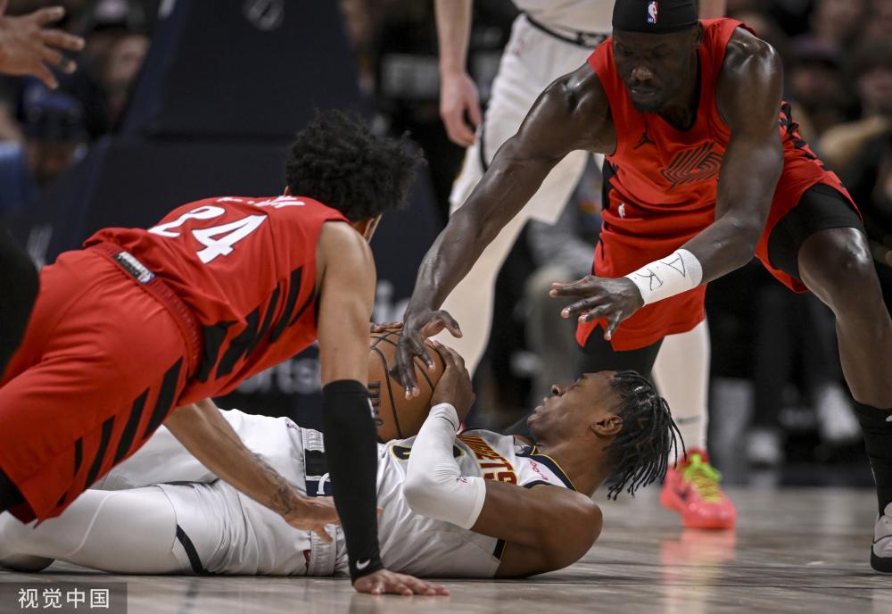 他以关键时 他以关键时